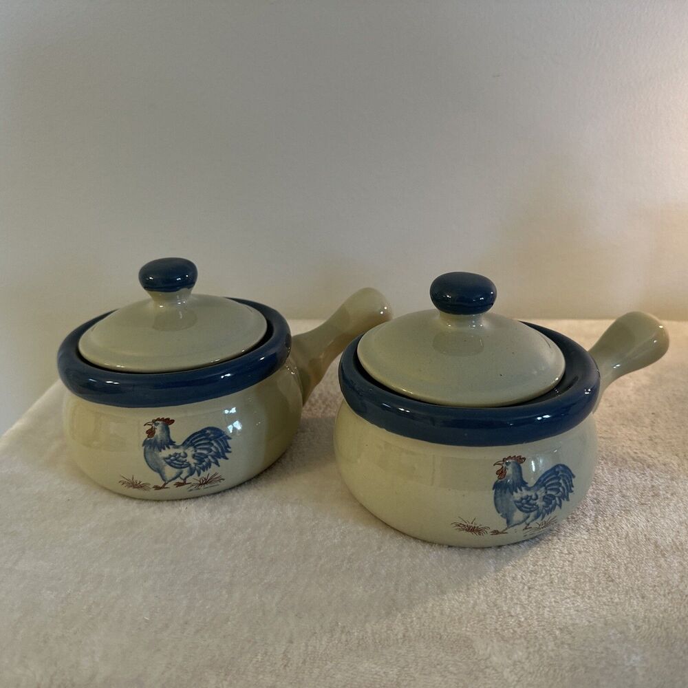 VTG Jacaman Pottery Rooster 1983 Handle Soup Stoneware Bowls W Lids Set of 2
